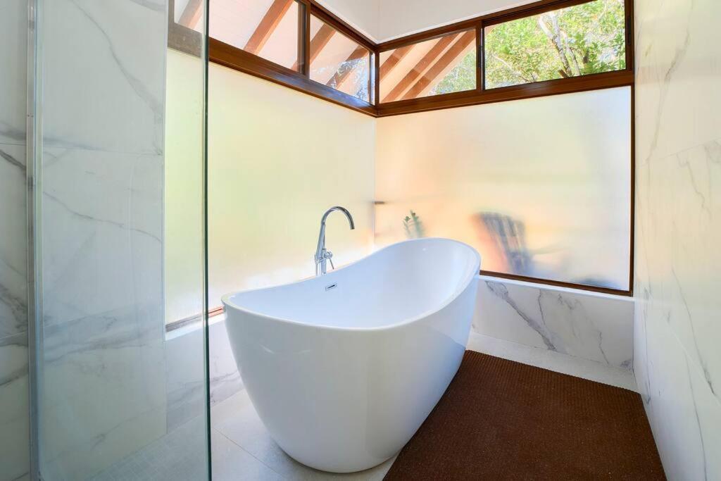 Casa Kristel - Exquisite Villa Getaway Puerto Viejo de Talamanca 외부 사진